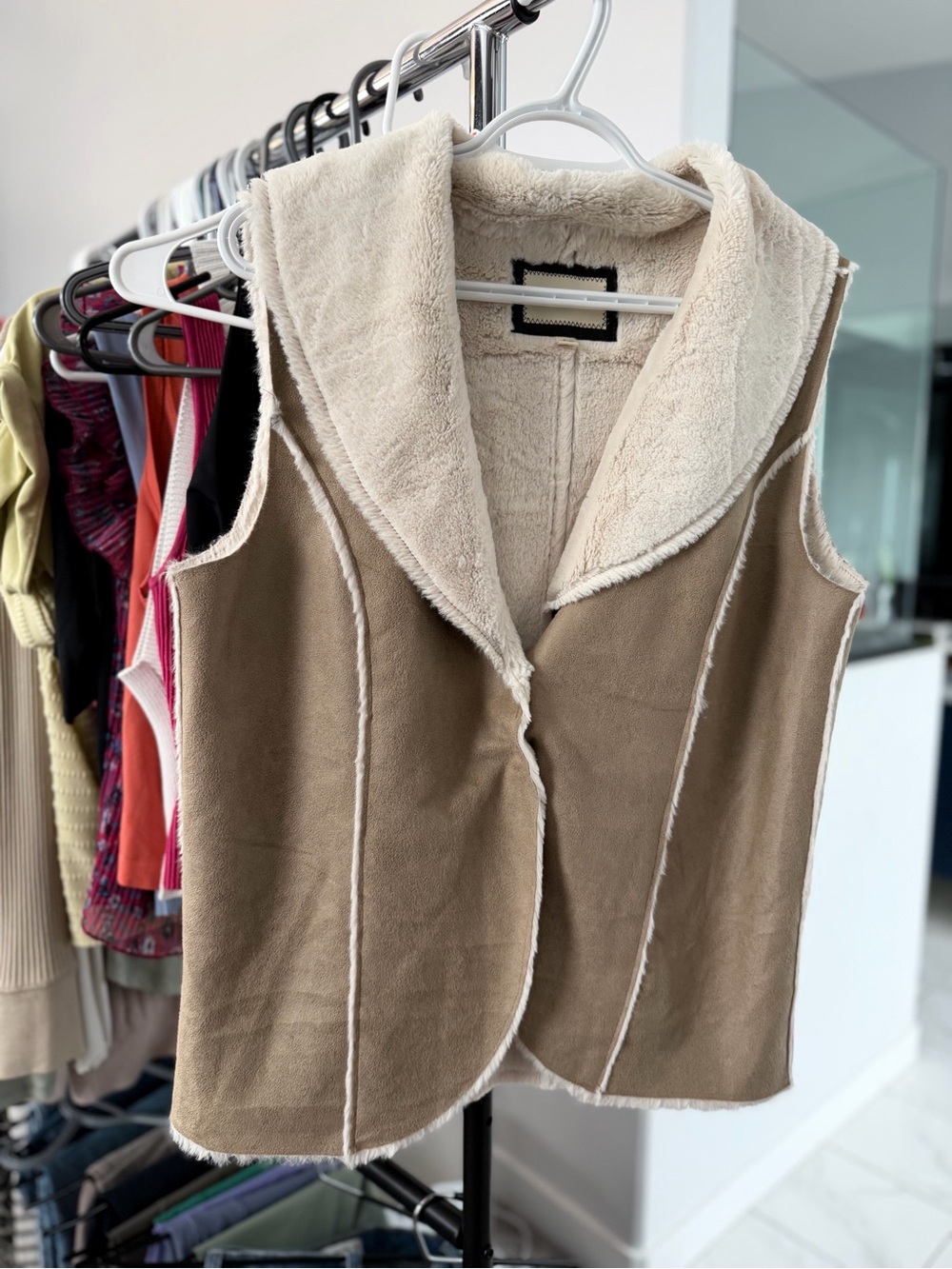 Olive & Oak | SOFT Tan Vest | L